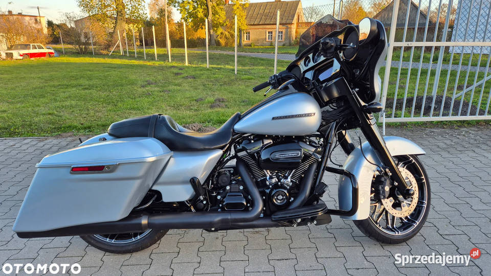 Harley Davidson ROAD KING SPECJAL Rok produkcji 2019 kujawsko-pomorskie Grudziądz