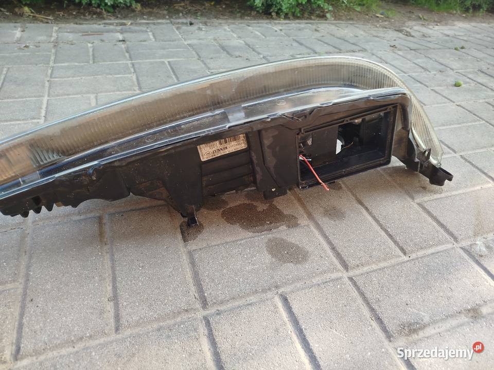 Lampy xenon Laguna 2