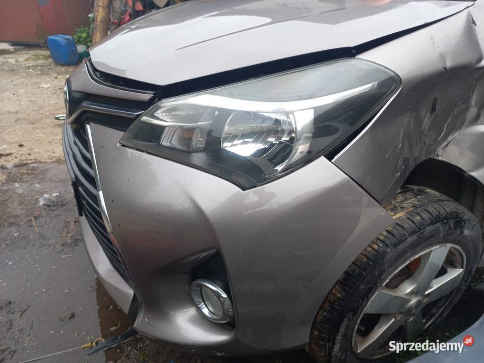 Części toyota yaris 3 2016 klapa leflektory małopolskie Kraków
