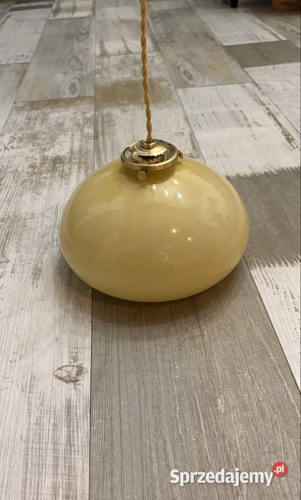 Lampa wisząca z kloszem beret Chudów