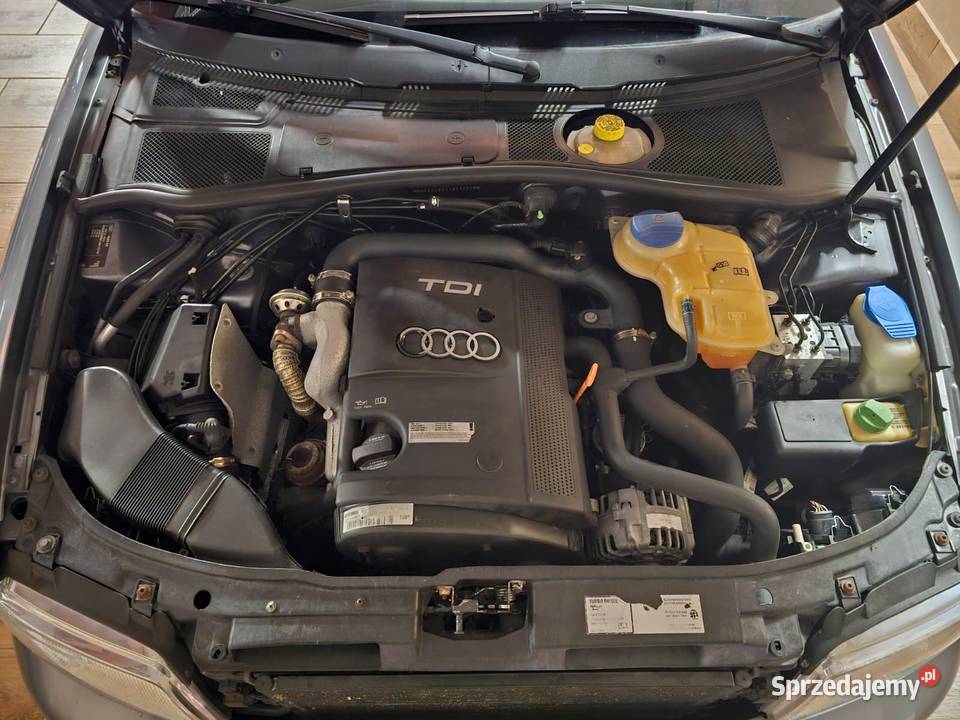 Audi A4 B5 19 TDI 90 garażowany 5L100 opłaty na garażowany Garwolin