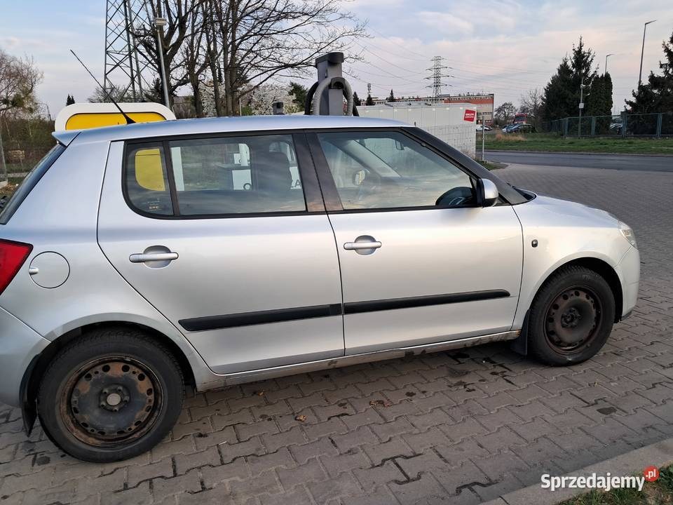 Skoda fabia 2008 180000 przegląd klima do Poznań