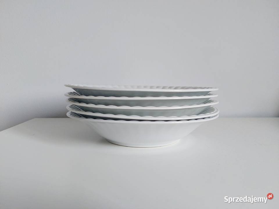 talerze obiadowe Wawel z kwiatami 5 sztuk made Poznań