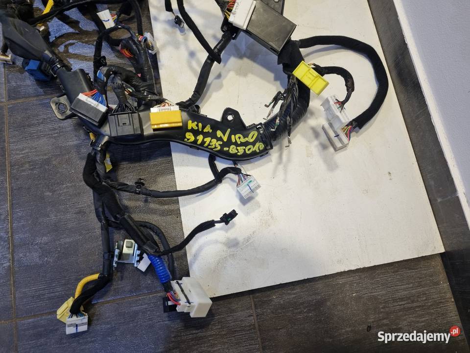 WIAZKA KONSOLI KIA NIRO 1 2017 EUROPA Skierniewice