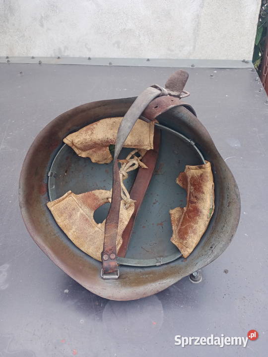 Polski hełm z grzebieniem Militaria Łódź