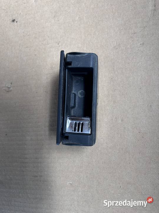 Popielniczka drzwi Audi a6 c6 4b0857406 Grudziądz