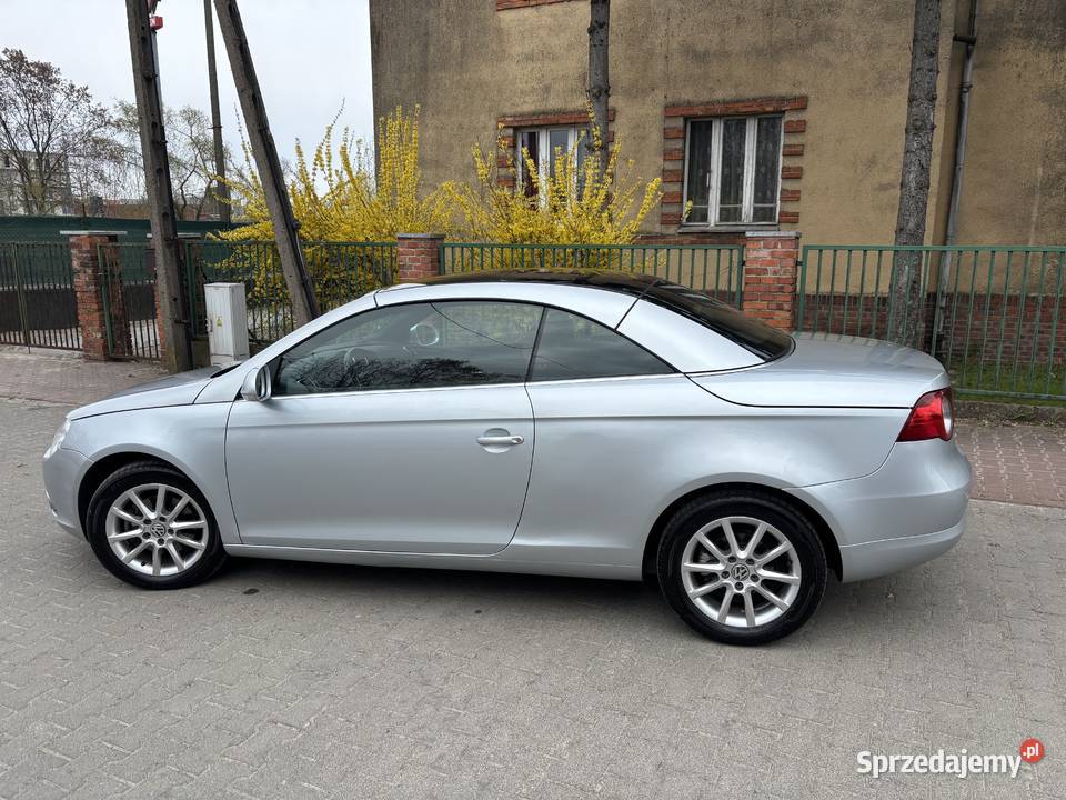 Vw Eos niski przebieg 16 MPI 102 Eos Swarzędz