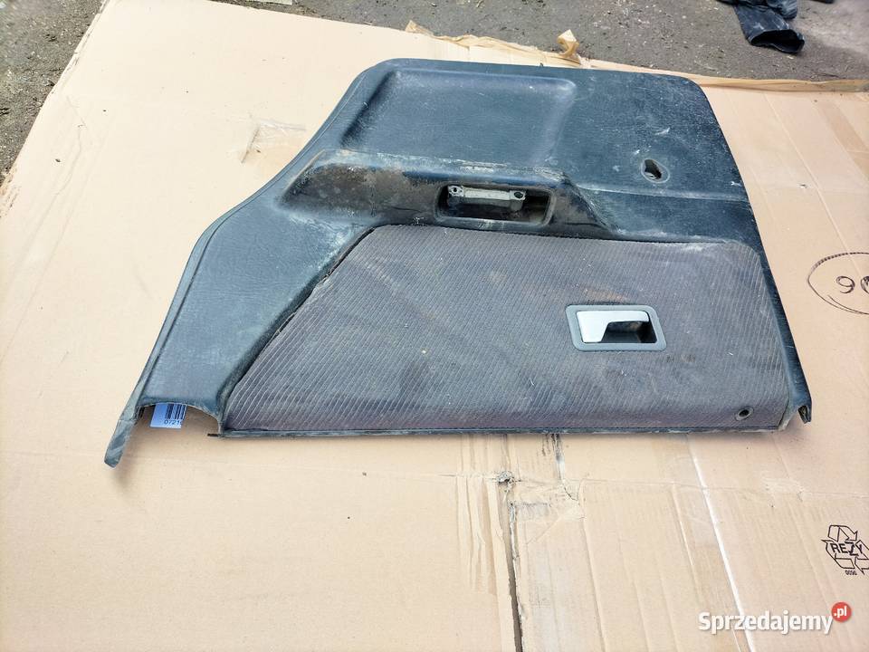 AUDI 80B3 80B4 80 B4 8A0867306A BOCZEK DRZWI Pozostałe Kamień-Kolonia sprzedam
