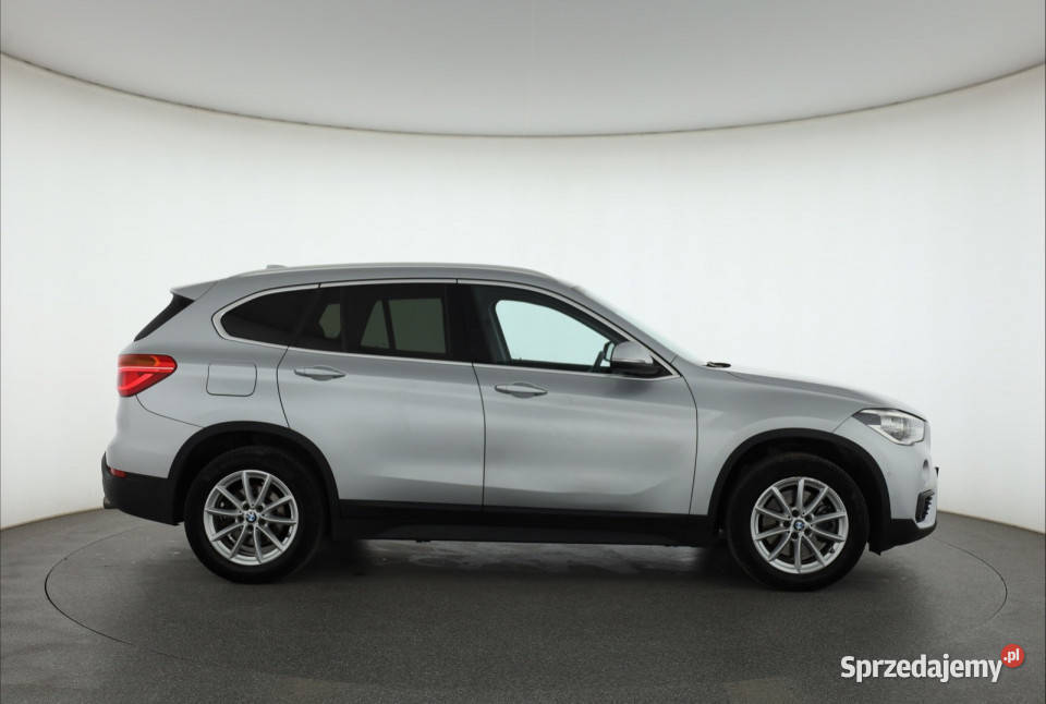 BMW X1 sDrive20d poduszka powietrzna