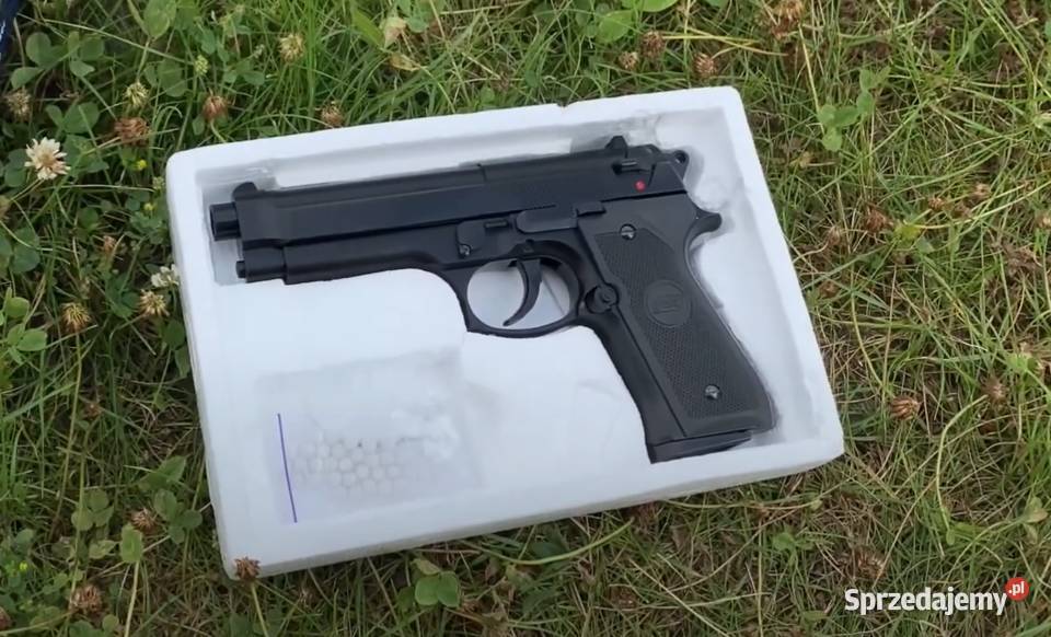Pistolet ASG Black beretta na kulki plastikowe Sporty strzeleckie i myślistwo Nowy Sącz