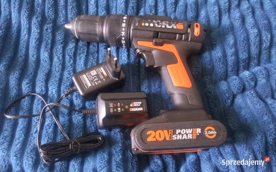 Worx WX3713 z udarem