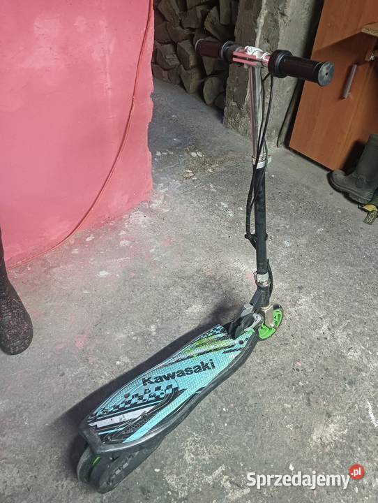 Sprzedam hulajnoge kawasaki kxfs55 sprzedam