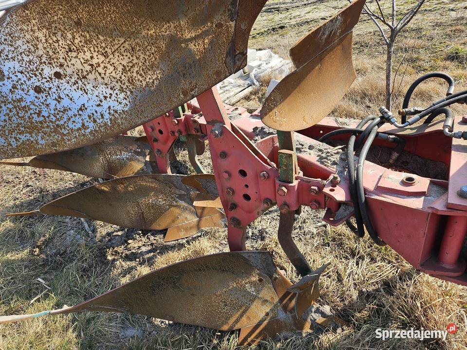 Sprzedam pługi kverneland 3skibowe obrotowe sprzedam