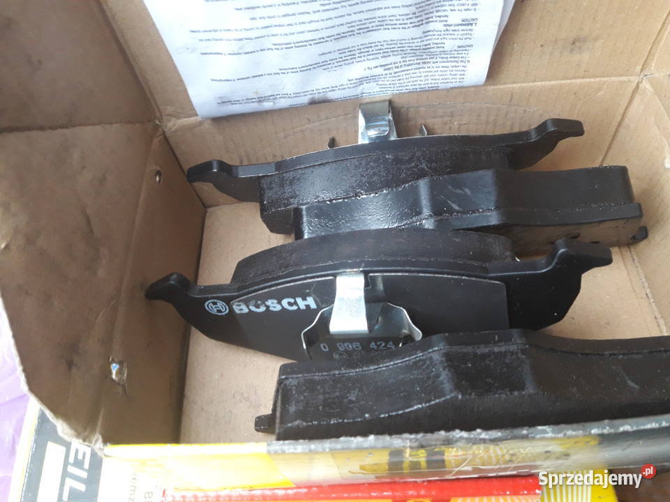 Bosha nowe klocki przednie audi a3golf4 golf 3 Ozorków sprzedam