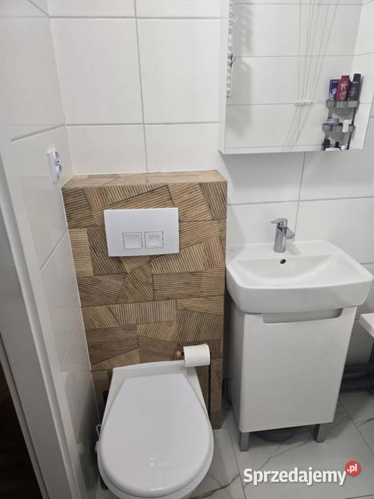 Sprzedam mieszkanie M3 47m 2 piętro ocieplony śląskie