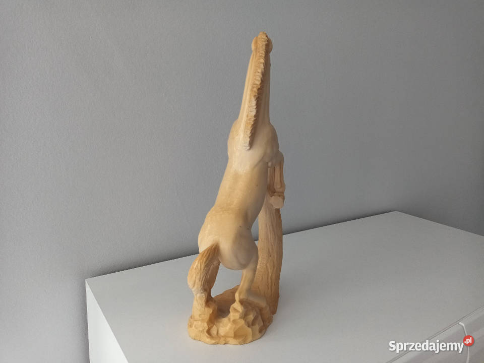 Rzeźba figura koń mustang Warszawa sprzedam