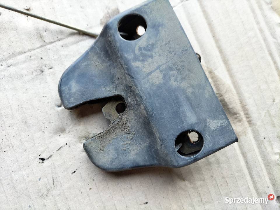 AUDI 80 B3 80B3 ZAMEK TYLNEJ KLAPY BAGAŻNIKA Zamki, wkładki i kluczyki Kamień-Kolonia sprzedam