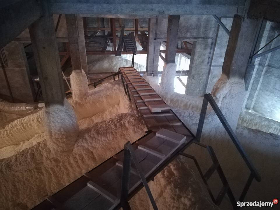 Ocieplanie poddaszy piana Remont i budowa Przemyśl