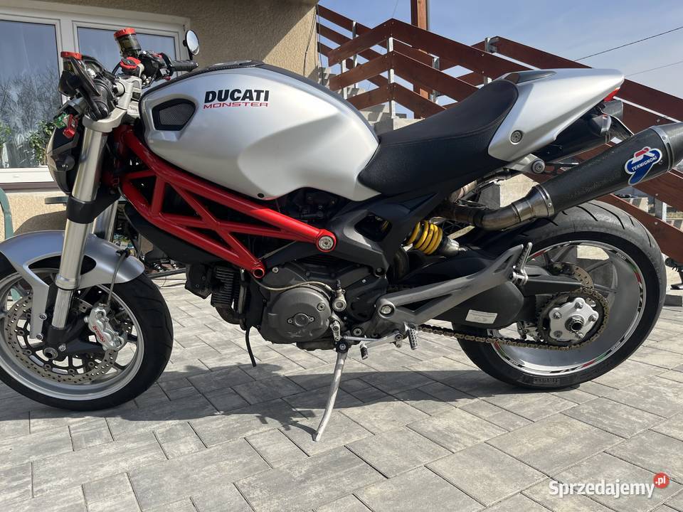 Ducati Monster 1100