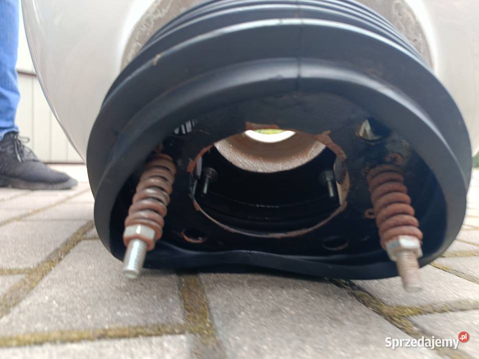 Misa myjki fryzjerskiej Kursy kosmetyczne i fryzjerskie