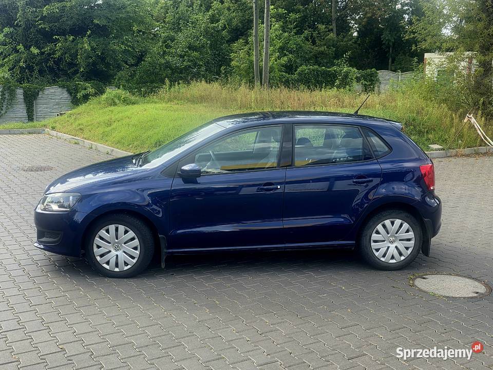 VW Polo polski salon