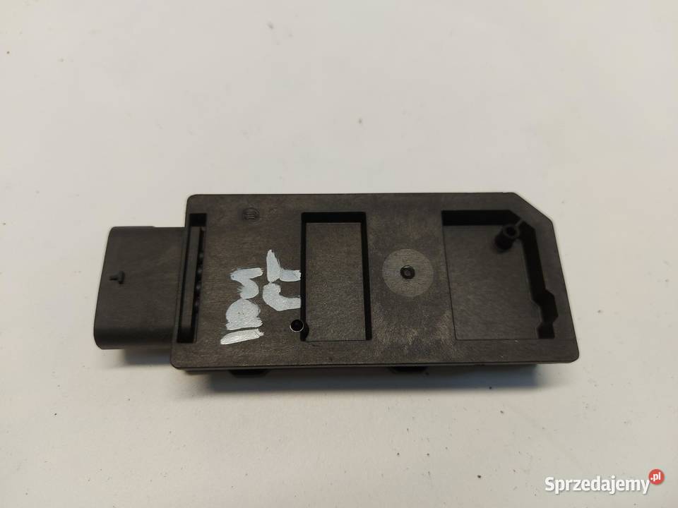 VW ID4 11A 2024r WZMACNIACZ ANTENY 5WA962133E