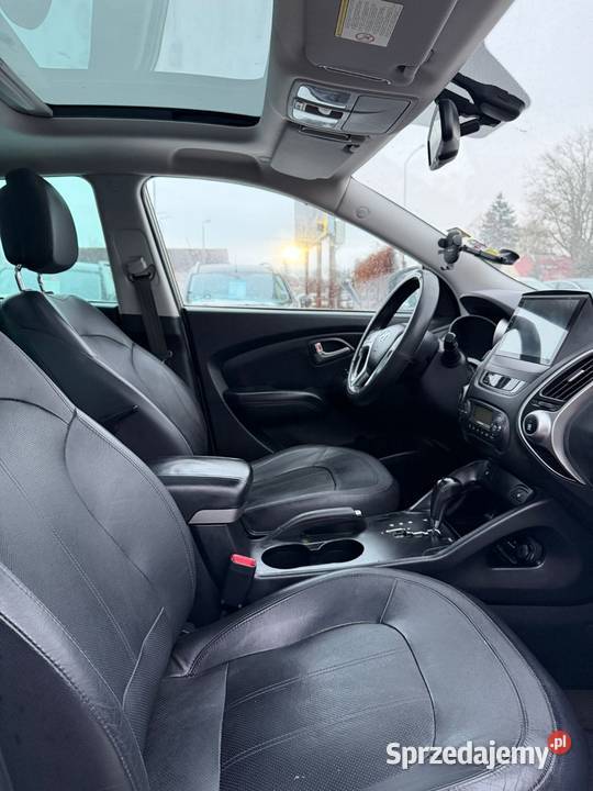 Hyundai ix35 20 AWD 2011r Automat Skóra Panorama Rok produkcji 2011 Wrocław sprzedam