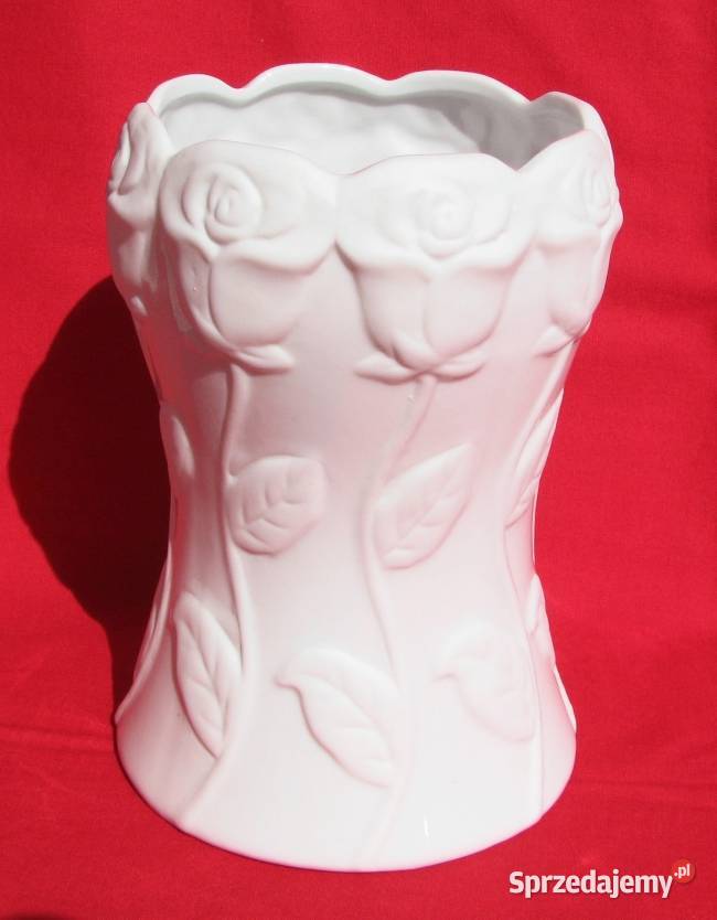 WYPUKŁE RÓŻE tworzące kształt wazonu porcelana Koszalin sprzedam