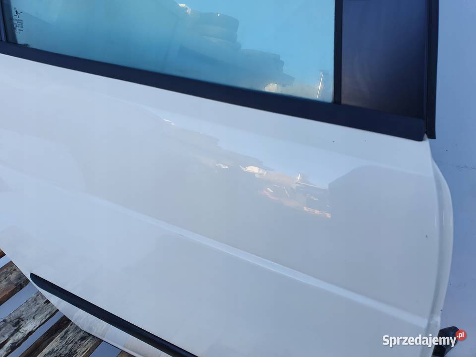 Saab 95 95 TYLNE TYLNIE DRZWI PRAWE PRAWY TYŁ Drzwi Rudka