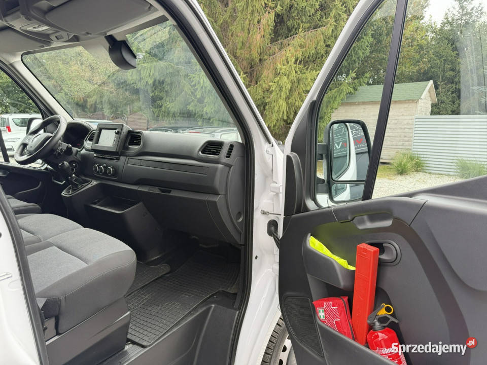 Renault Master master L3H2 3 osobowy blaszak serwisowany w ASO