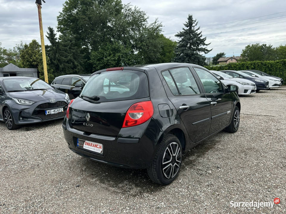 Renault Clio 12 benzyna 75 KlimaIsofix5 sprzedam