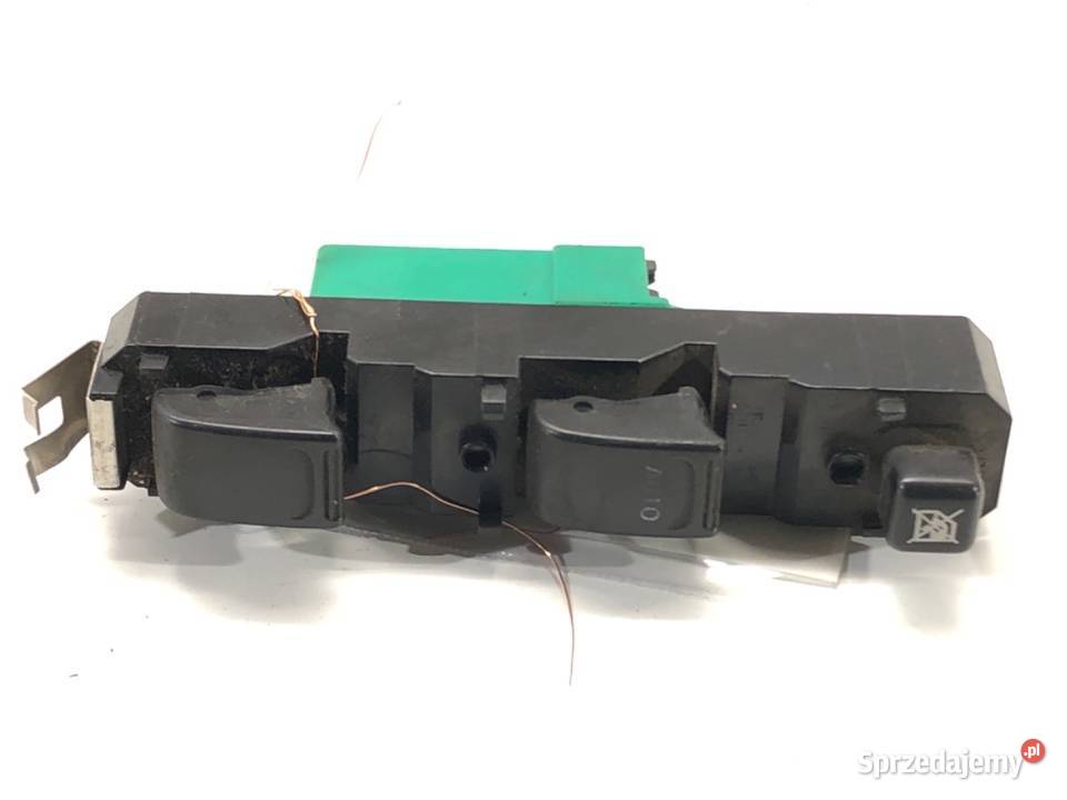 PRZEŁĄCZNIK SZYB SUZUKI JIMNY III 3799081A20 sprzedam