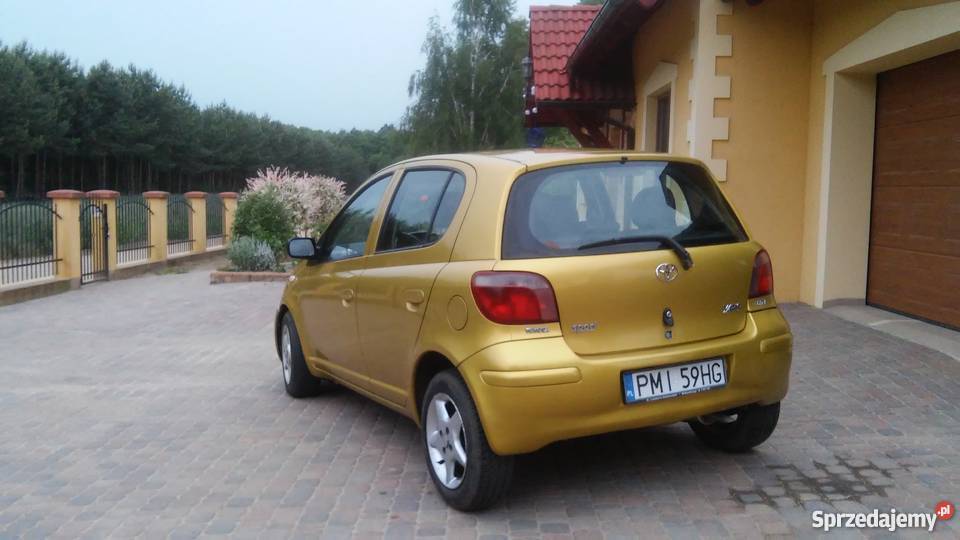 Toyota Yaris 10 benzyna 5drzwiowa Kwilcz