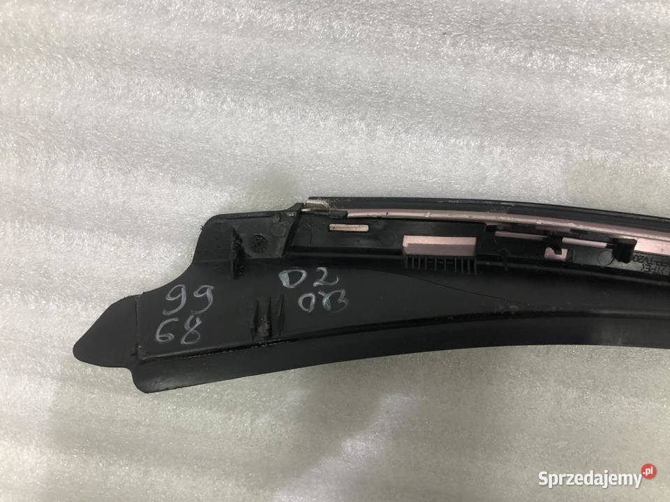 LISTWA ZGARNIAJĄCA LEWA DACIA DUSTER II osobowe