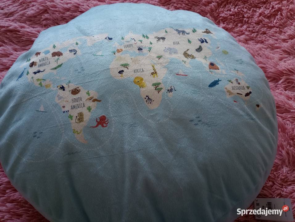 Nowy Puf z motywem mapy świata zachodniopomorskie