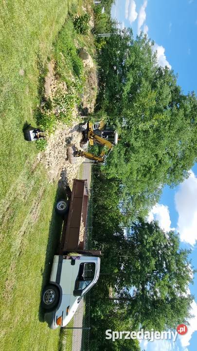 Usługi koparka wywrotką laweta mala