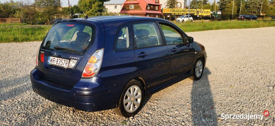Suzuki liana 16 z lpg bez rdzy klima sprawna 270km Radom sprzedam