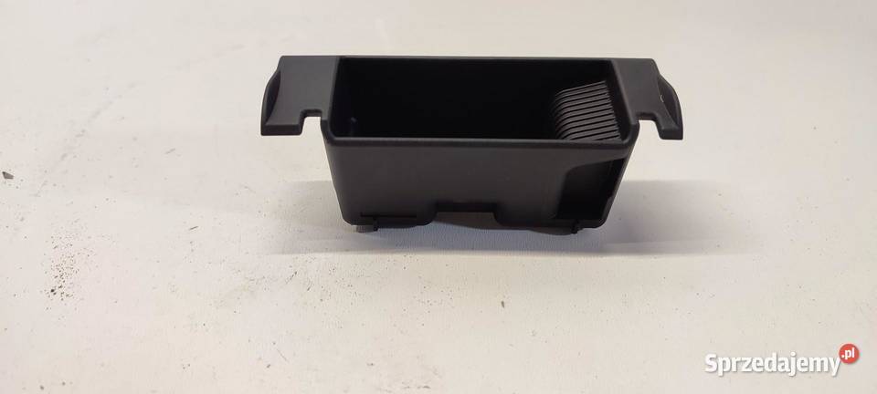 AUDI A6 C7 POPIELNICZKA 4G8857406 osobowe dolnośląskie