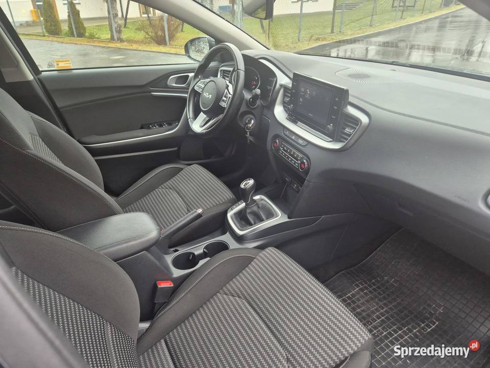 Kia Ceed 15 TGDI M sprzedam