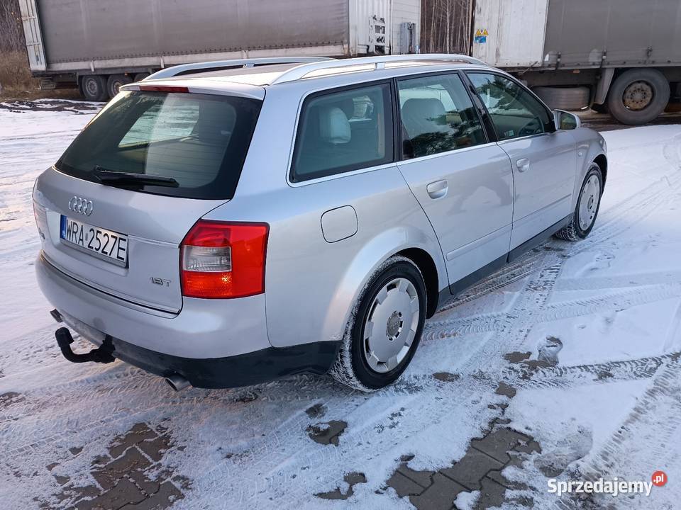 Audi A4 B6 18 turbo 163 LPG 2003r Kombi A4 Radom