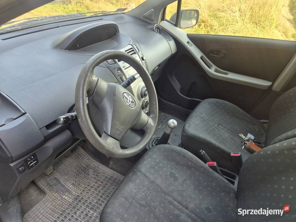 Toyota Yaris 13