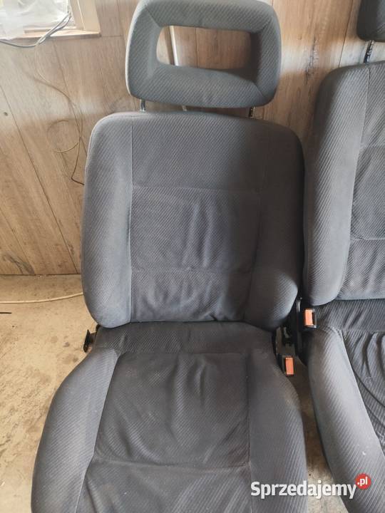 Fotele kanapa audi 100 sedan Krosno