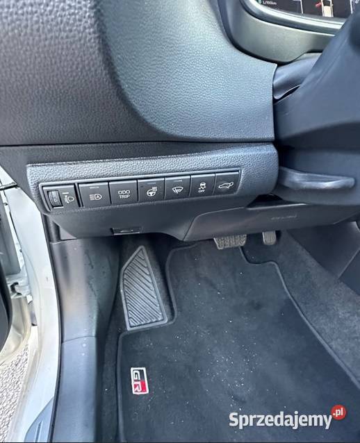 Toyita Corolla 20 Touring Sport GR Hybrid Warszawa sprzedam