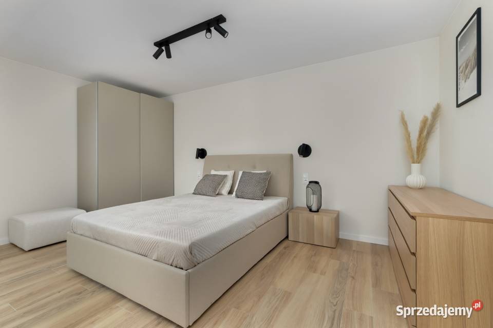 Wynajmę mieszkanie Niechorze 150m morza sprzedam