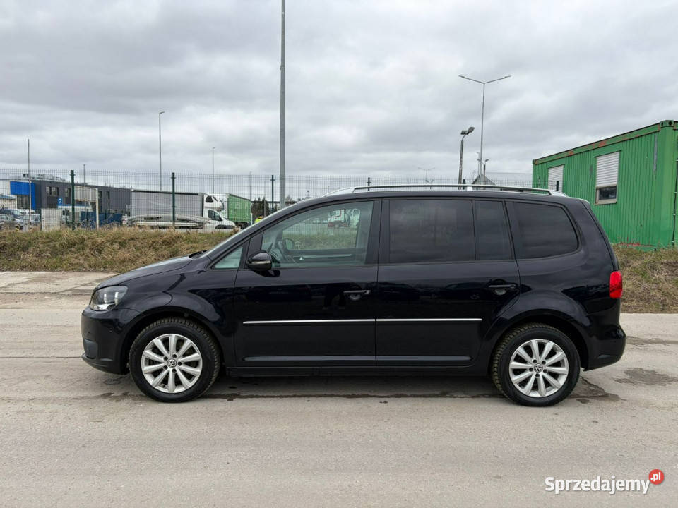 Volkswagen Touran Highline 7 osobowy navi lakier metallic