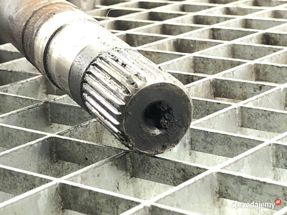 PÓŁOŚ PRAWY PRZÓD FIAT BRAVO II 16 105 PRZEGUB