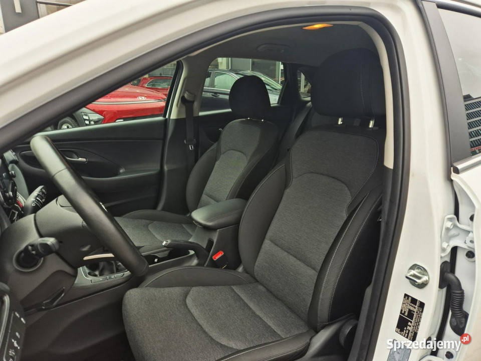 Hyundai i30 10 TGDI 6MT 120 WersjaSmart Pakiet klimatyzacja łódzkie Łódź