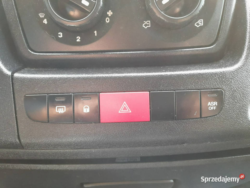 Fiat Ducato Chłodniomroźnia z hakami do mięsa