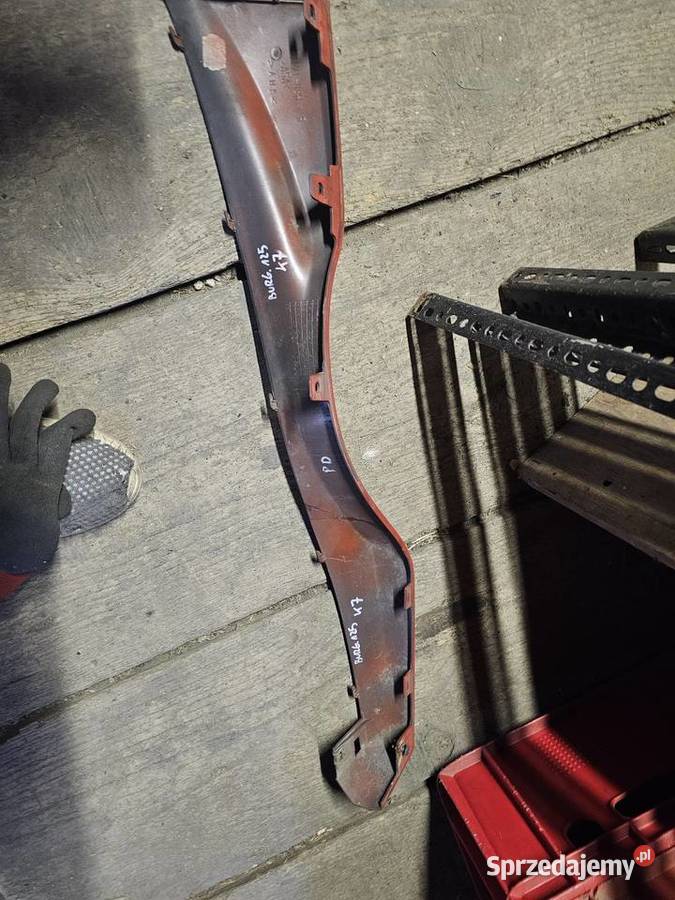 Suzuki Burgman 125 K7 plastik łyżwa owiewka pług Jelenia Góra sprzedam