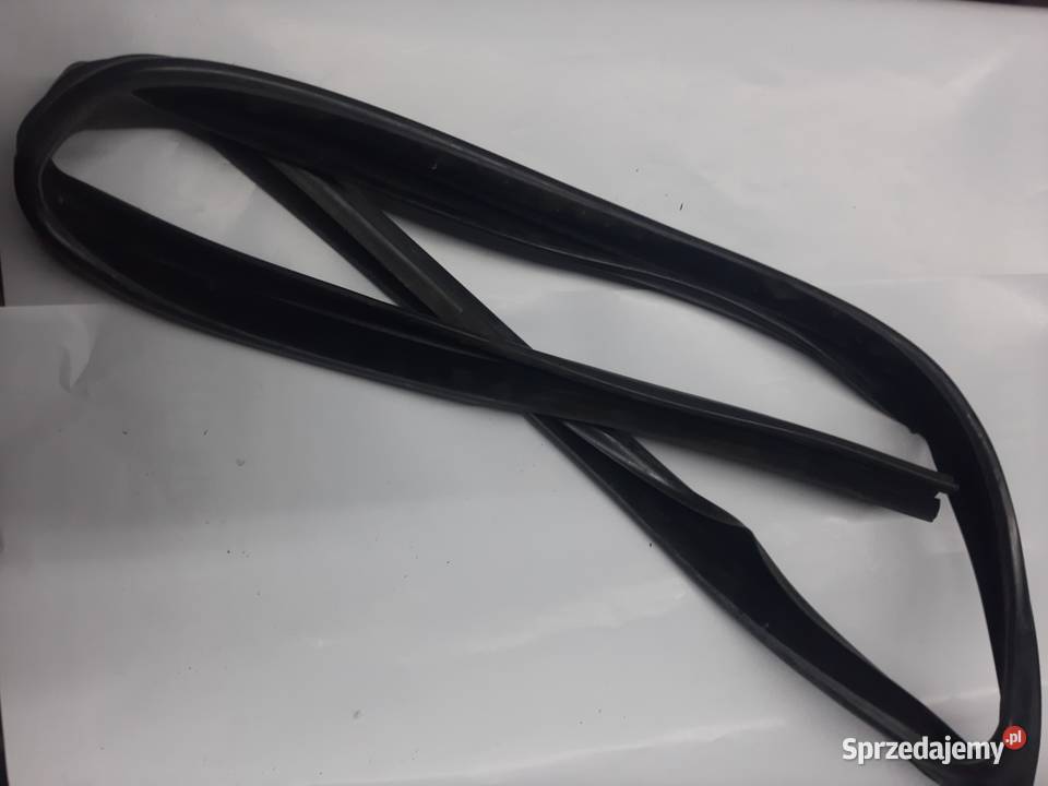 Fiat Linea uszczelka szyby z drzwi prawa Ksawerów